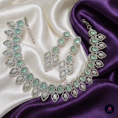 Elegant Imitation Jewellery Necklace Set with Matching Earrings
