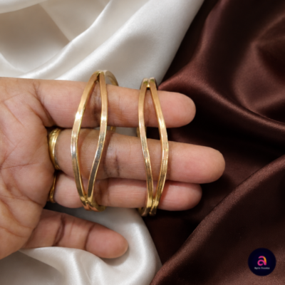Explore elegant Impon jewellery bangles with traditional South Indian designs, premium gold-plated finishing, and timeless beauty for every occasion. ✨💛