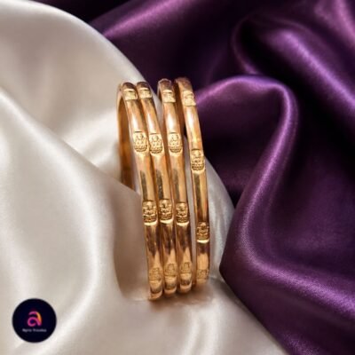 artificial jewellery