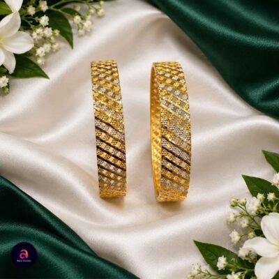 foaming gold type bangle